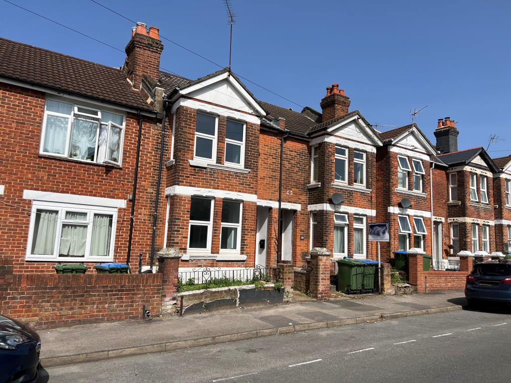 Lot: 2 - THREE-BEDROOM HOUSE FOR PROGRAMME OF REFURBISHMENT -